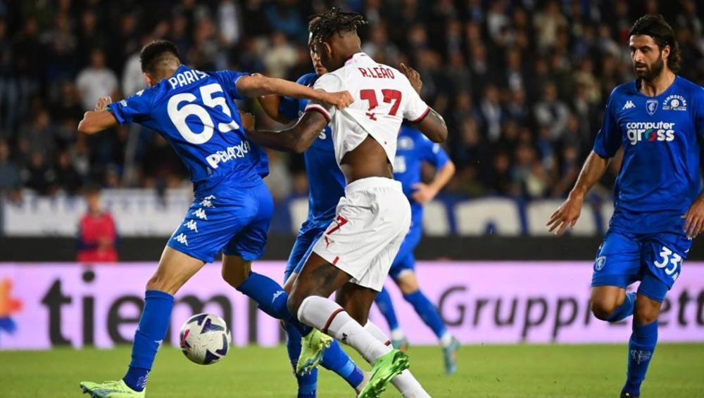 目光投向了 目光投向了